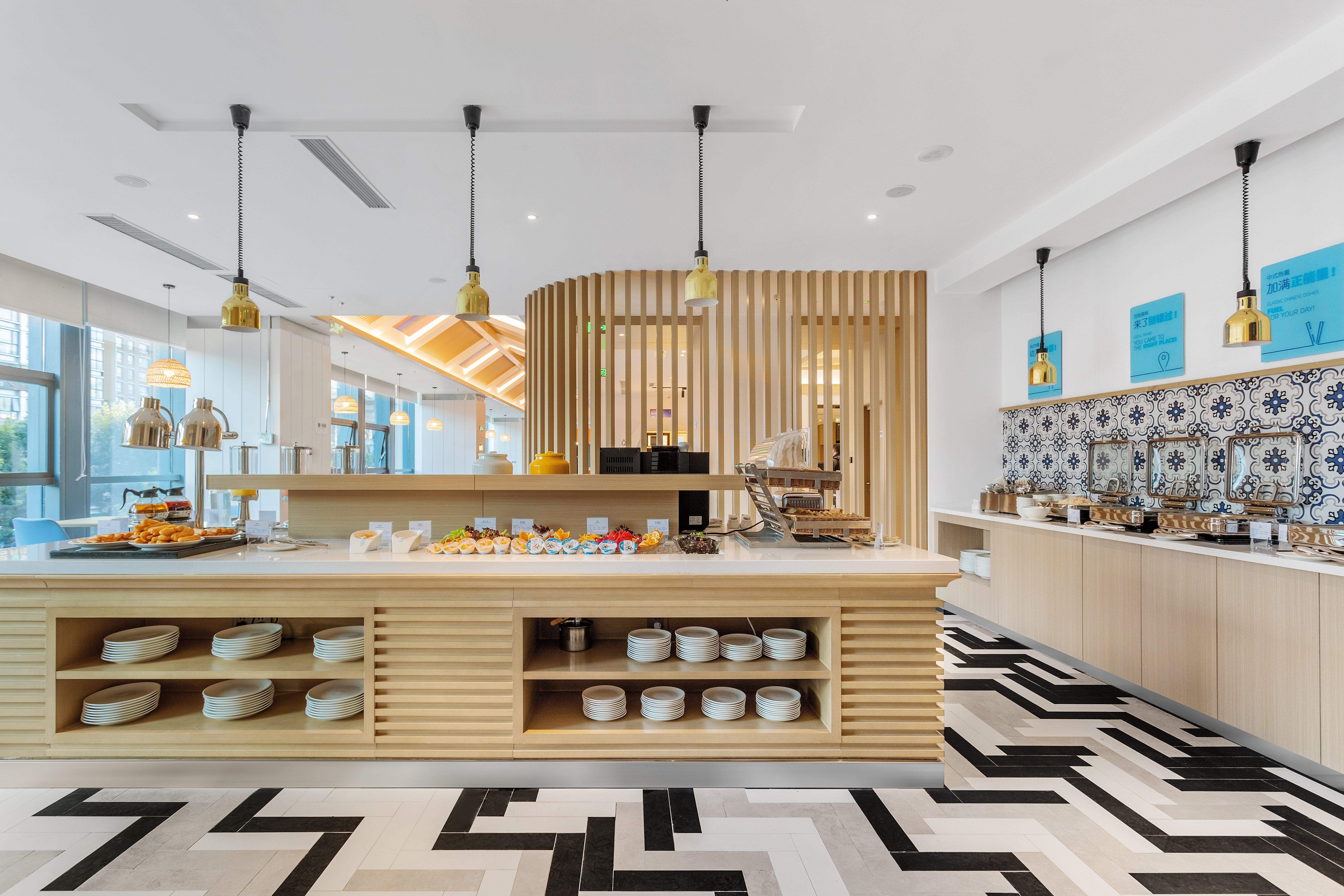 Holiday Inn Express Dali Xiaguan, an IHG Hotel Bagian luar foto